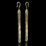 Agarthe earrings 18k gold open lattice cylindrical drop